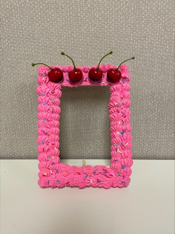 fake cake frame